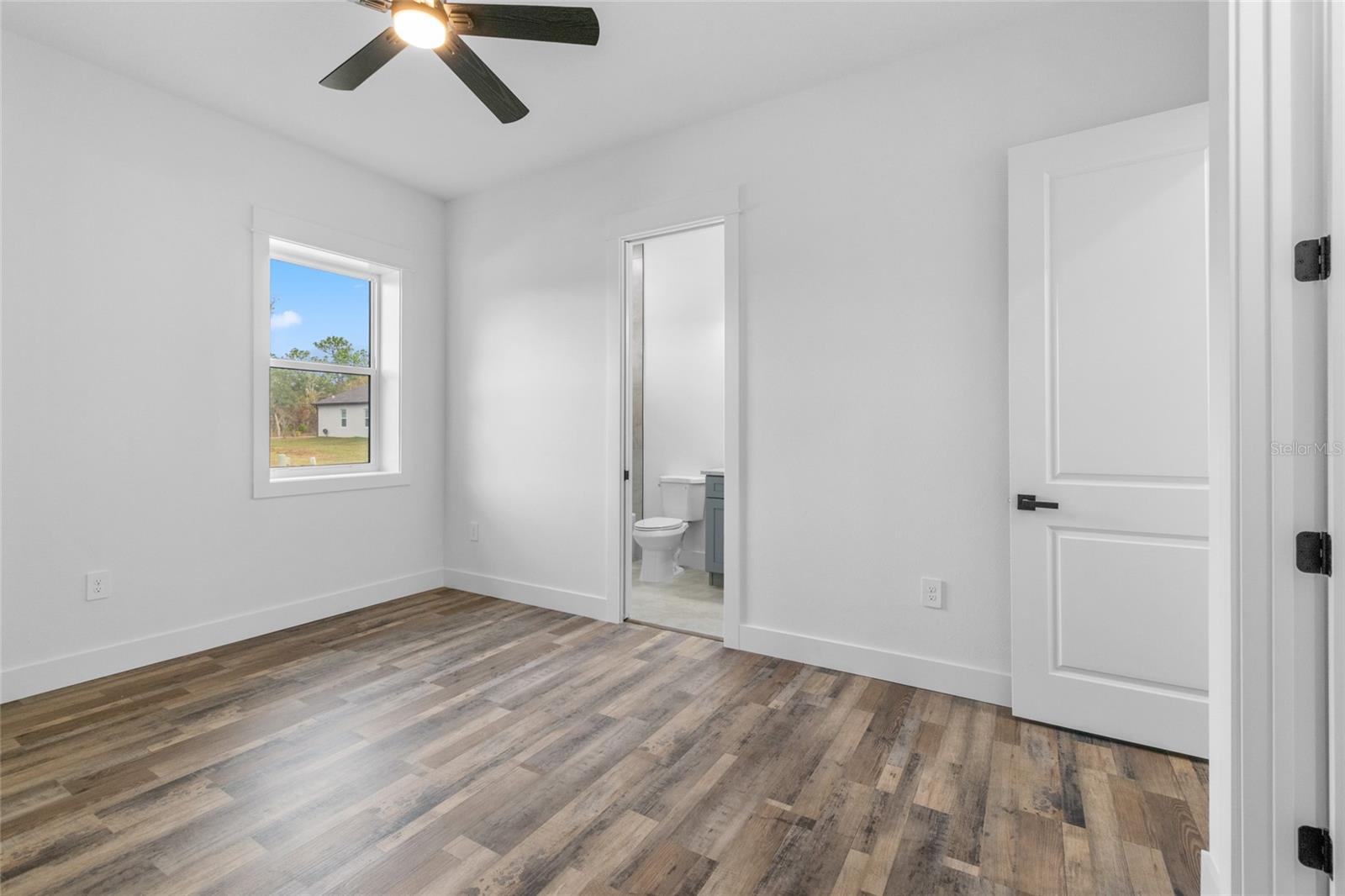 45 Vinca St Property Photo 44
