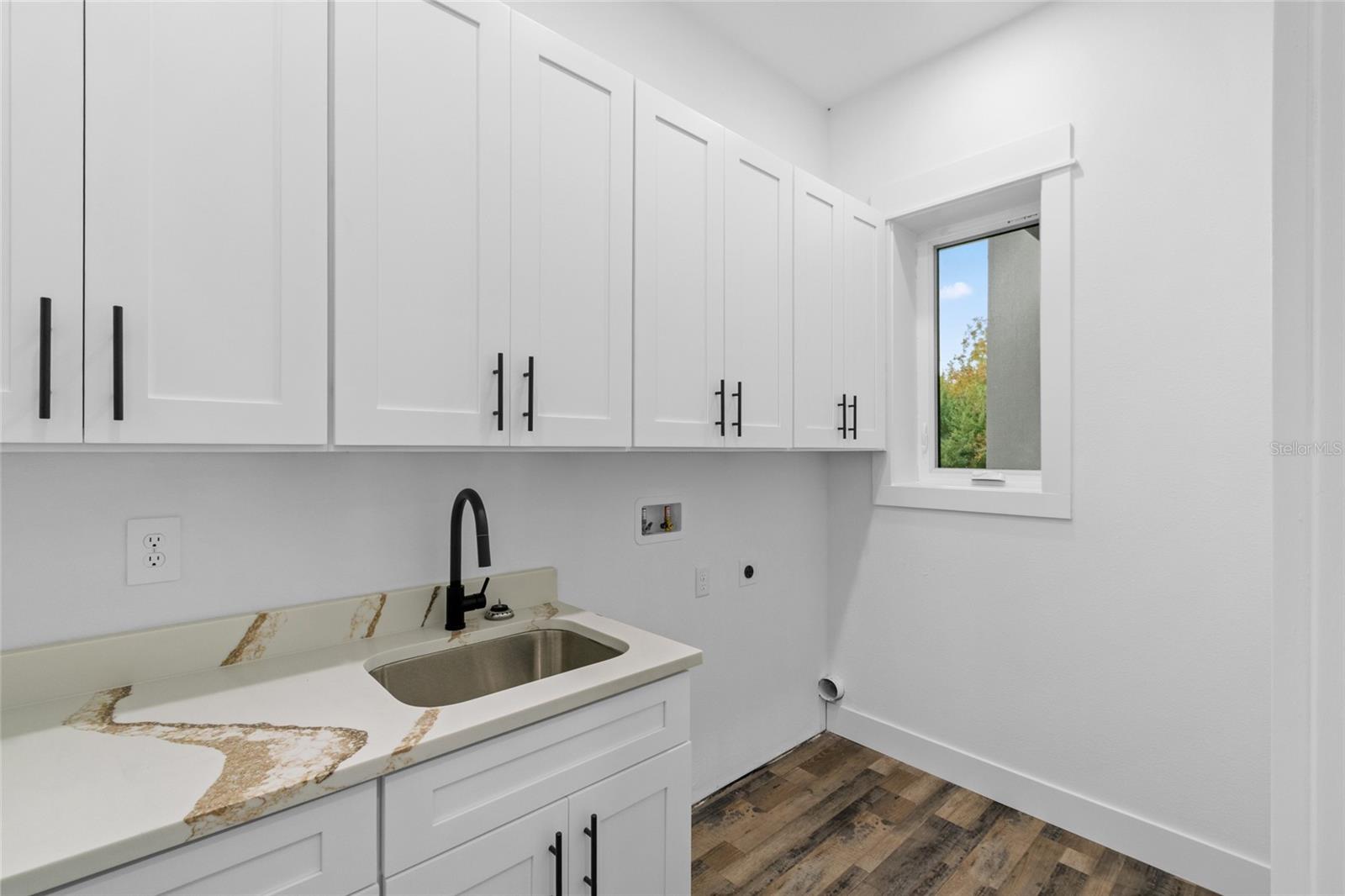 45 Vinca St Property Photo 46