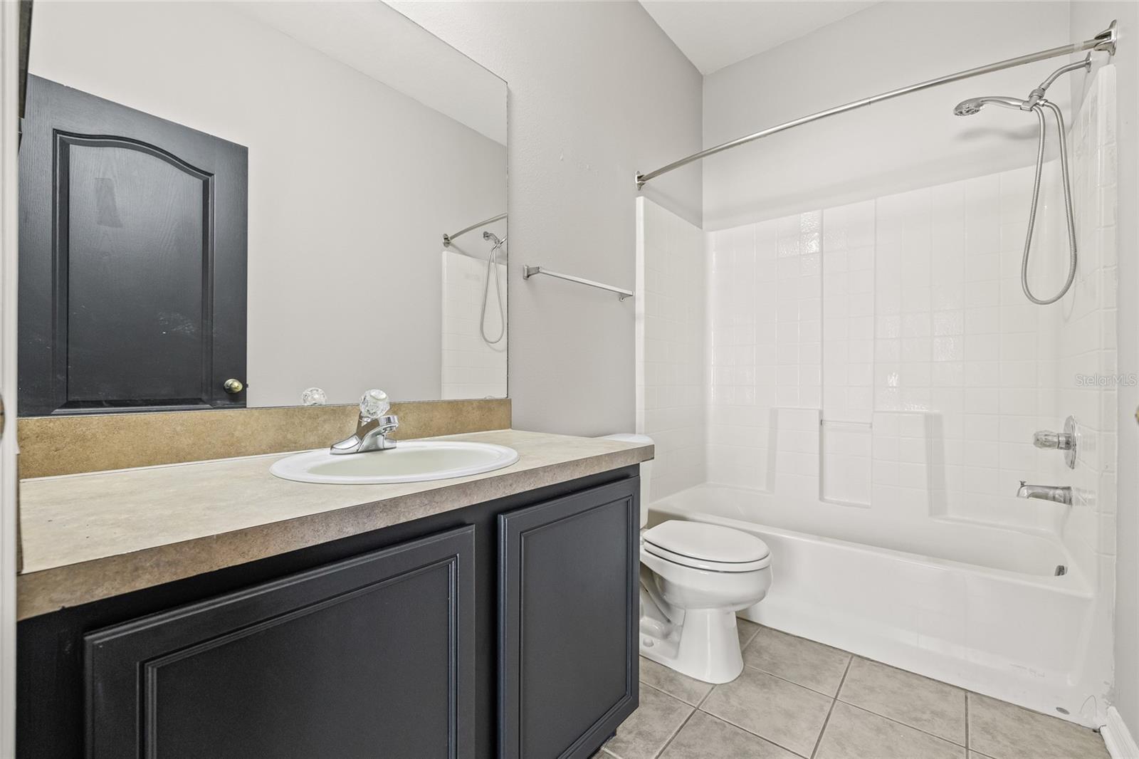 16302 Swan View Cir Property Photo 25