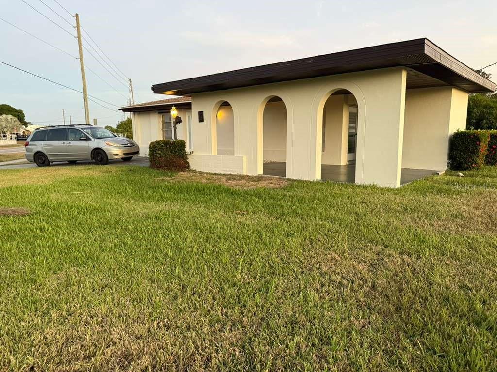 21385 Gibralter Dr Property Photo 10