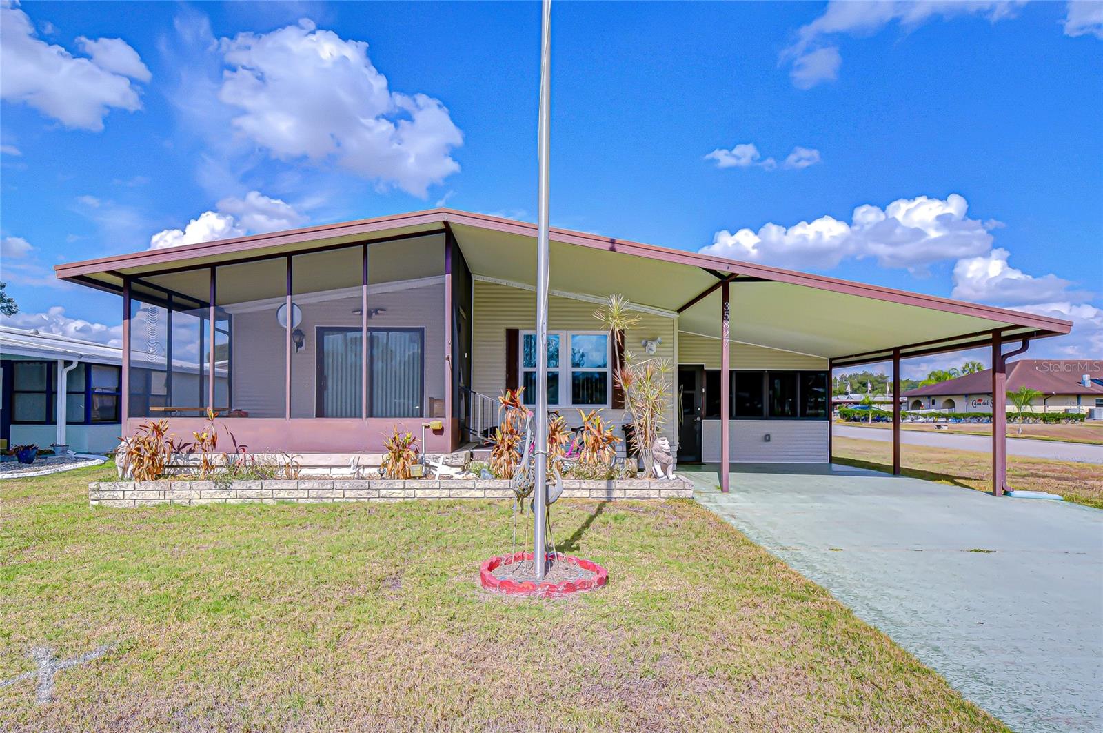 35827 Brisa Dr Property Photo 1