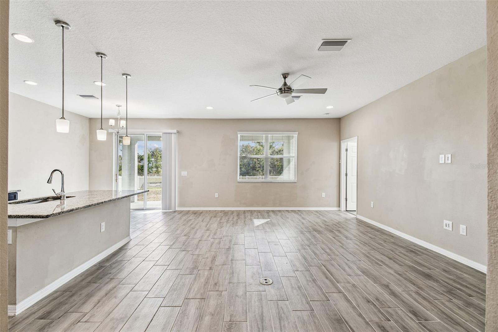 18196 Porfirio Pl Property Photo 22