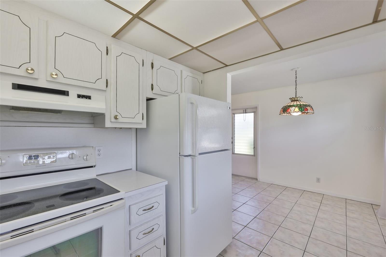 1811 Bedford Ln #153 Property Photo 9