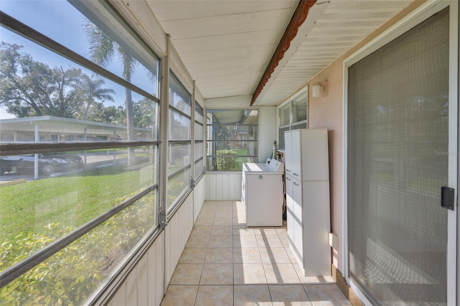 1811 Bedford Ln #153 Property Photo 16