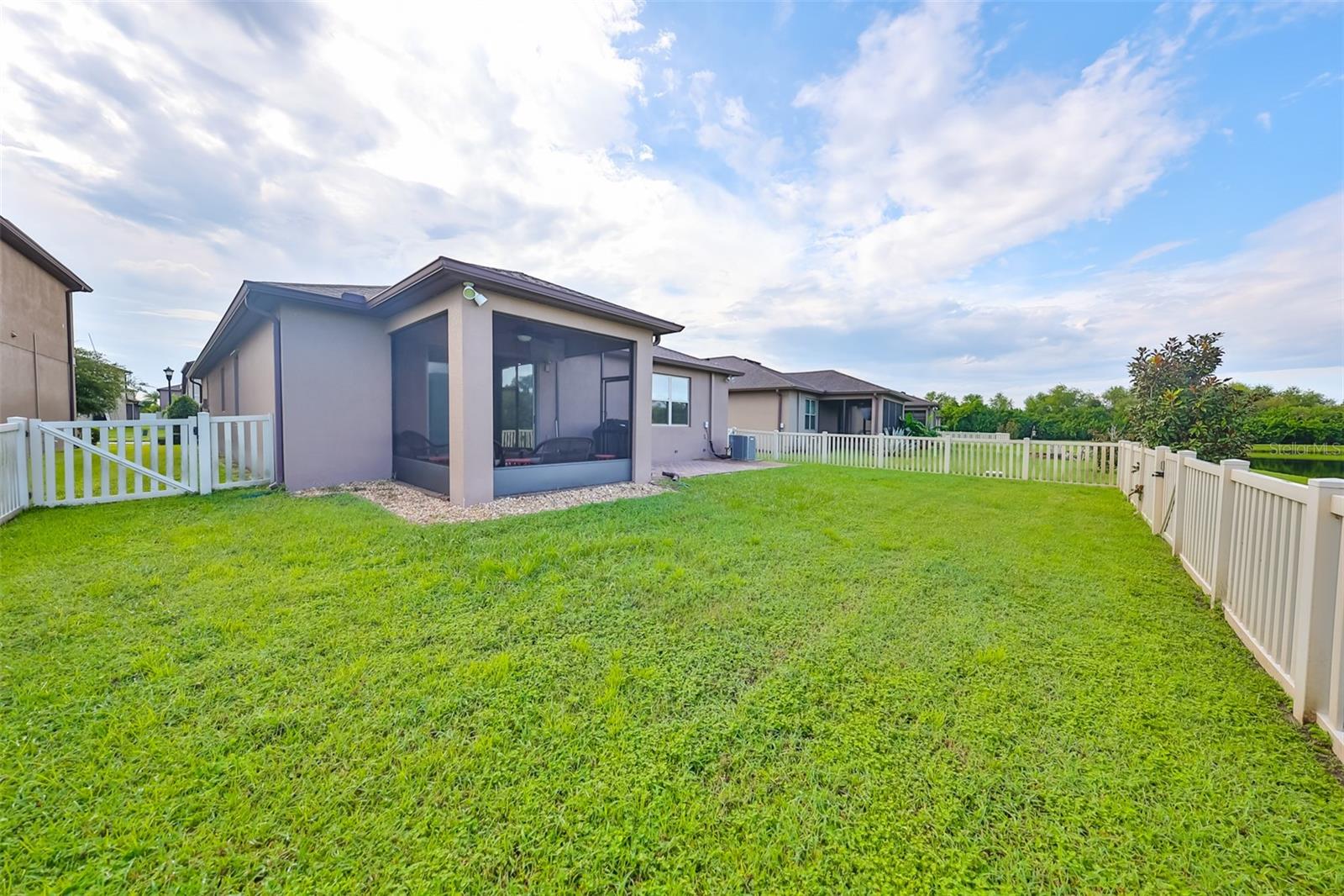 1606 Cabbage Key Dr Property Photo 23