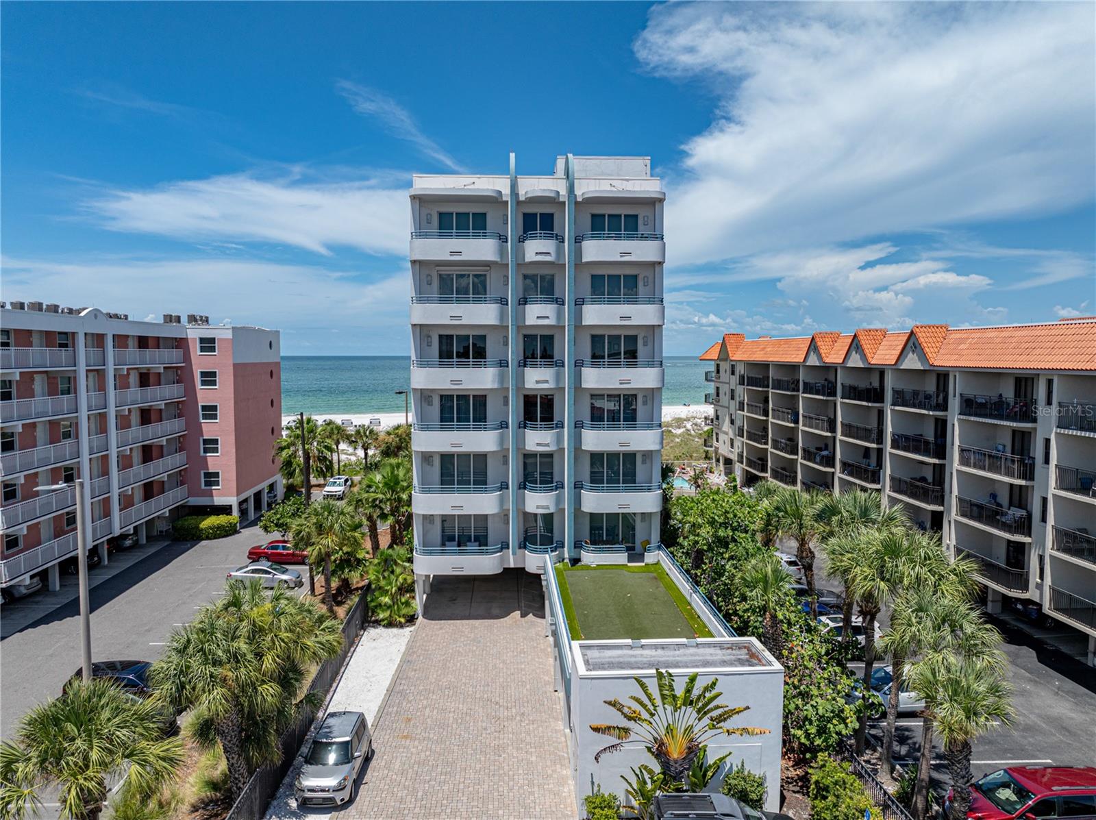 3910 GULF BLVD #400 Property Photo 1