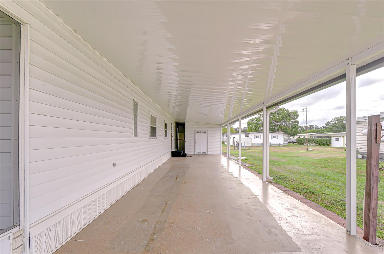 39524 Dundee Rd Property Photo 4