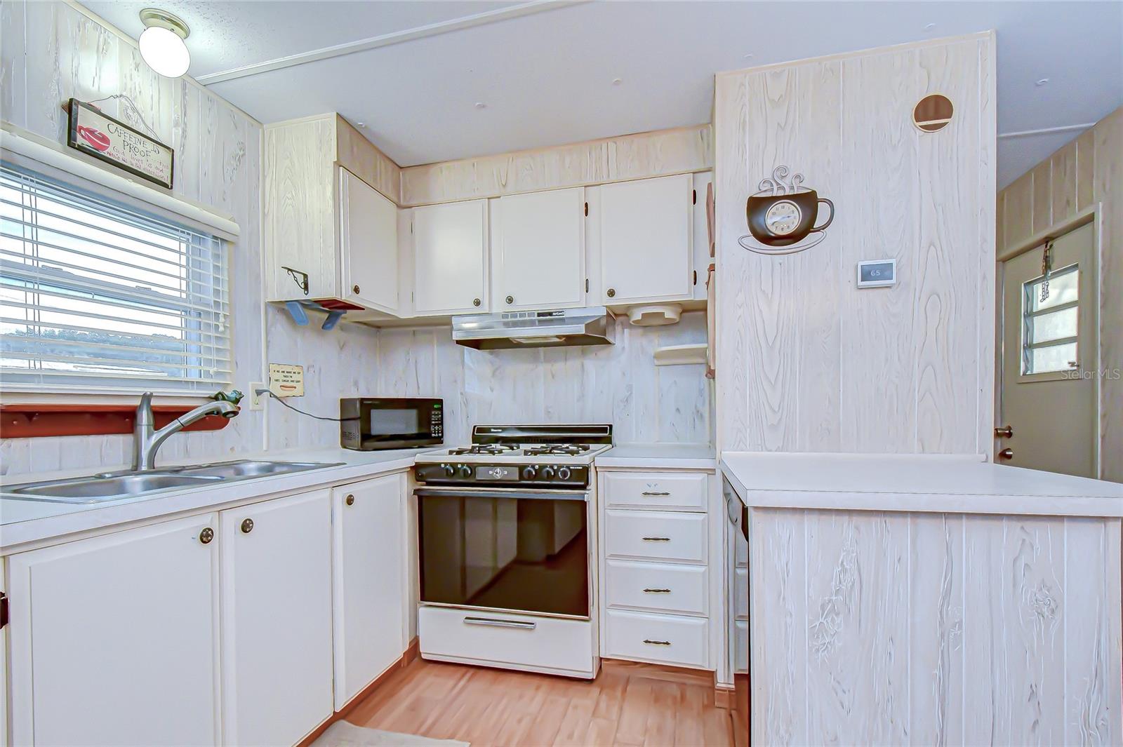 39524 Dundee Rd Property Photo 22
