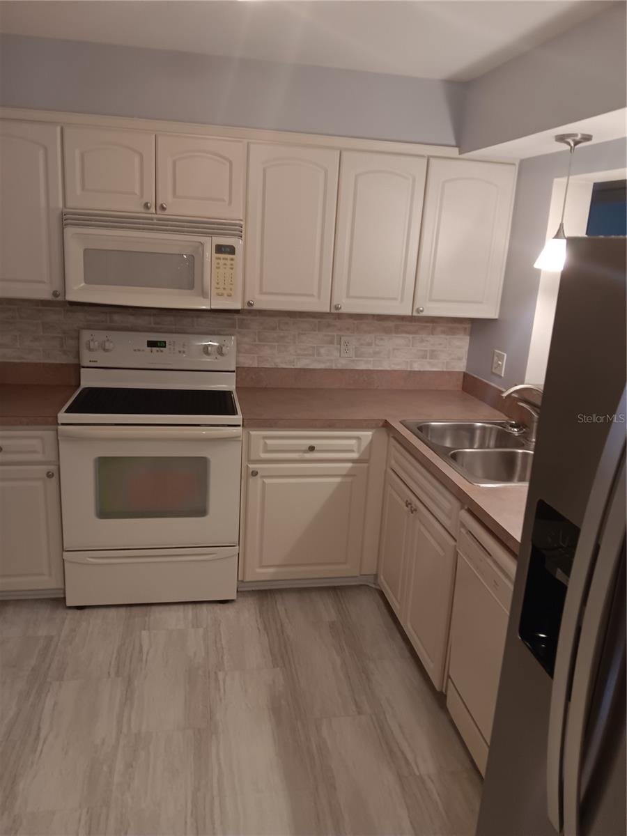 7871 Sailboat Key Blvd S #307 Property Photo 6
