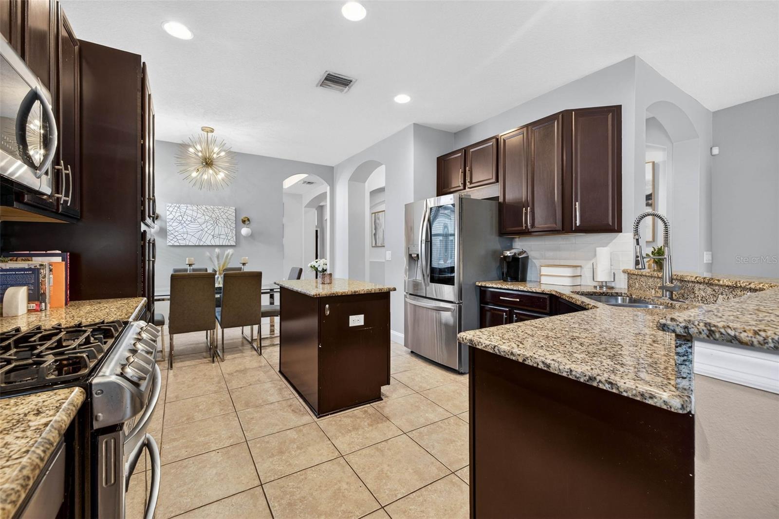 11403 Camden Yard Ln Property Photo 8