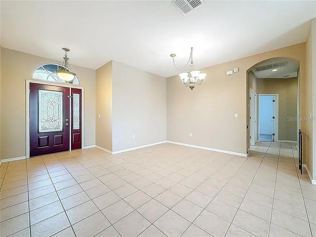 4961 W Breeze Cir Property Photo 6
