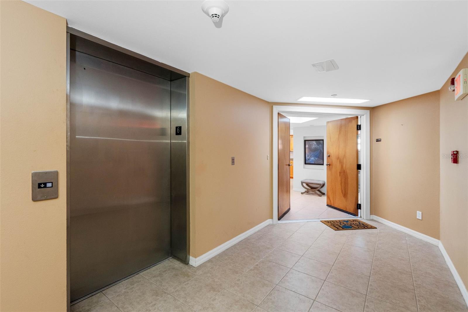 16326 Gulf Blvd #510 Property Photo 38
