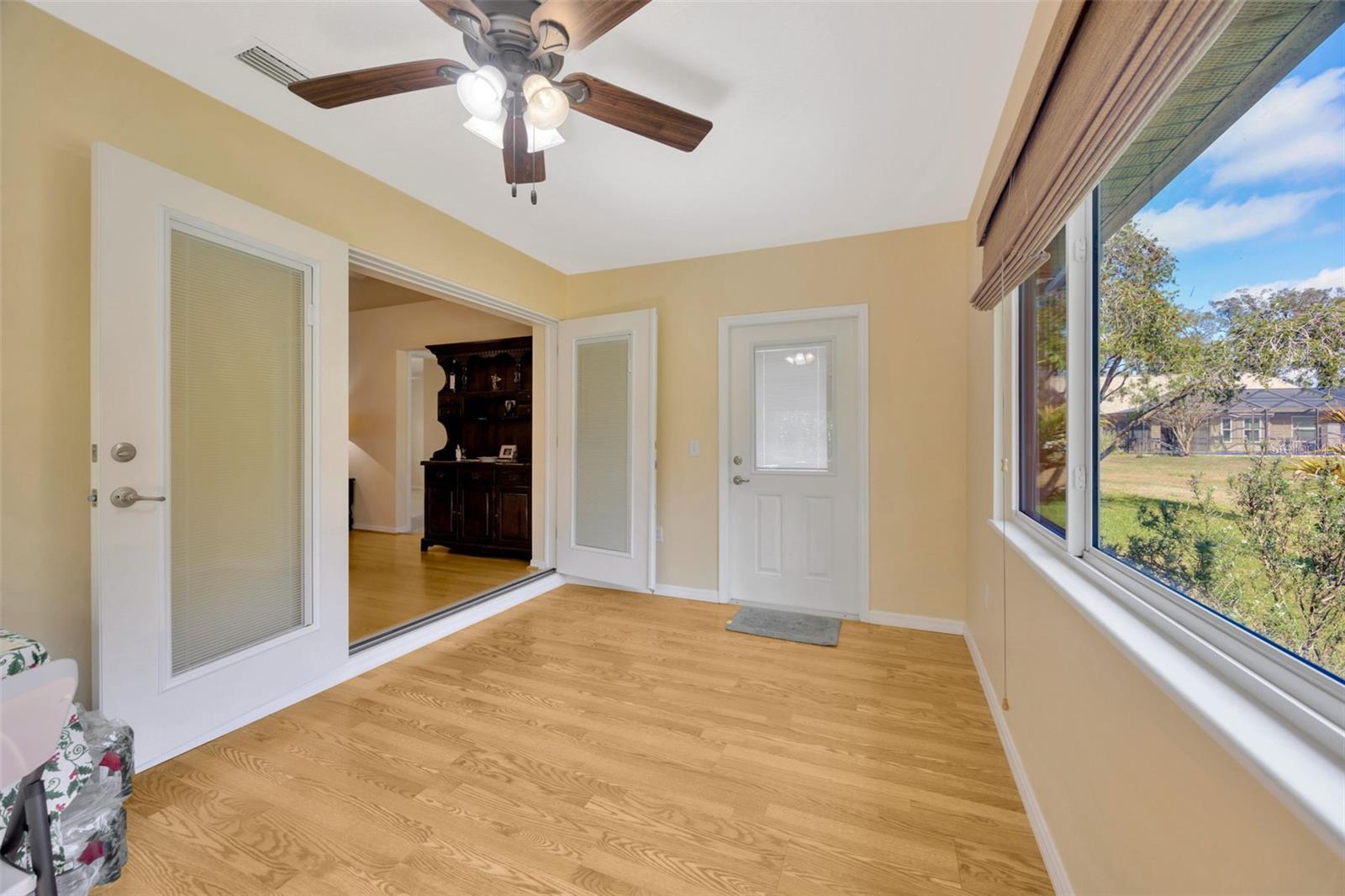 37157 Foxrun Pl Property Photo 16