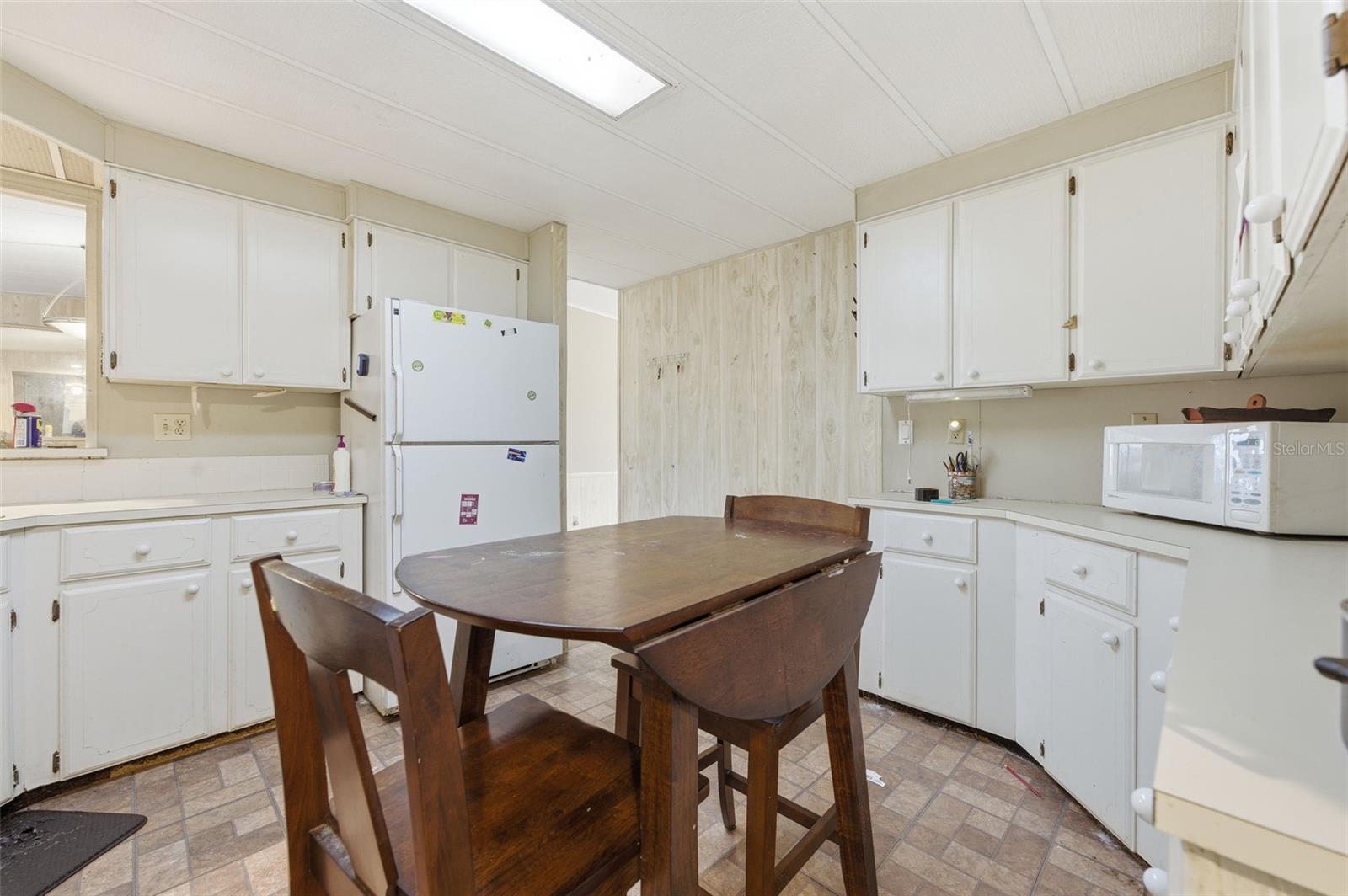 8045 Indian Trail Rd Property Photo 9