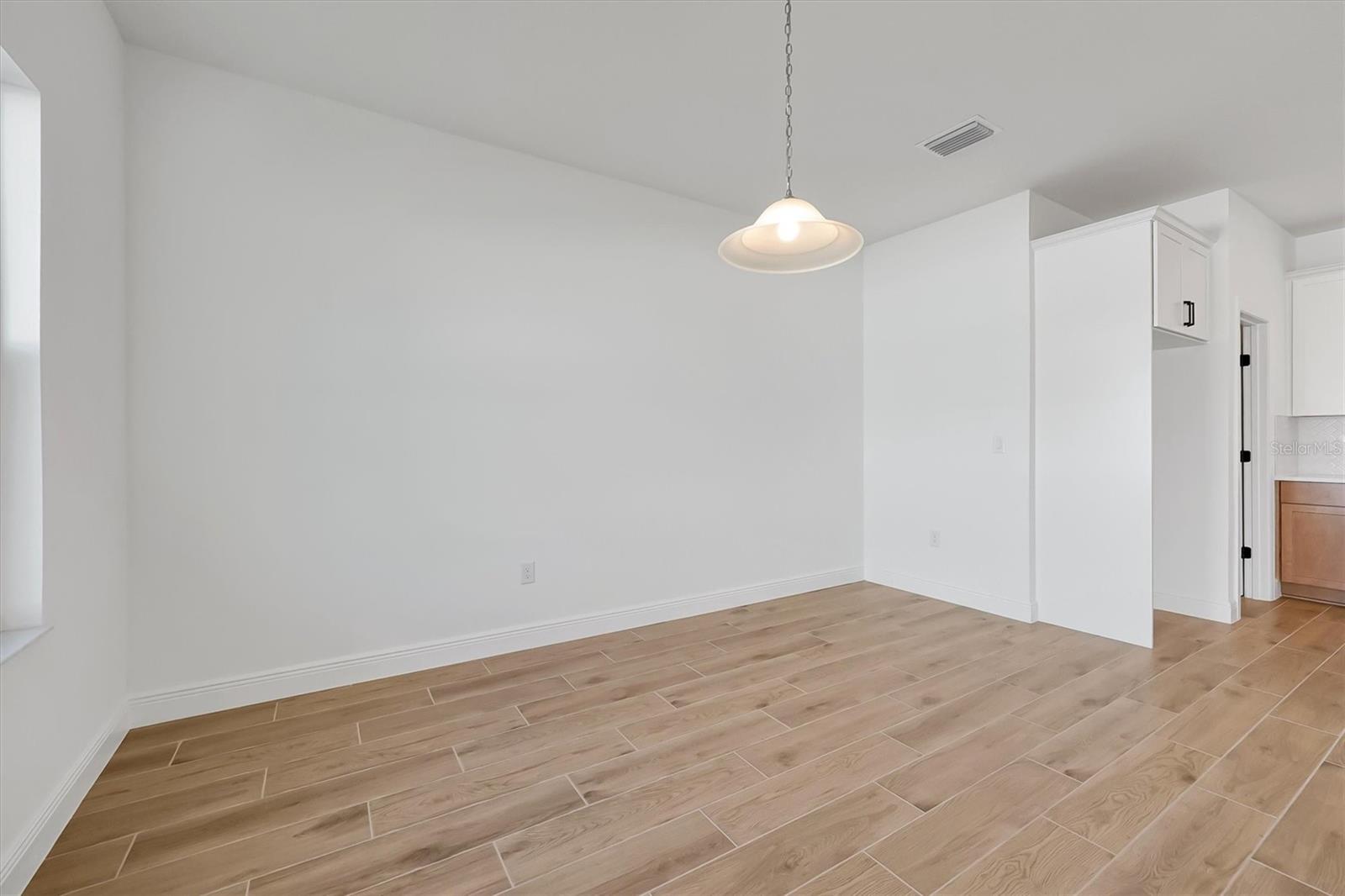 5745 Wallis Ln Property Photo 18