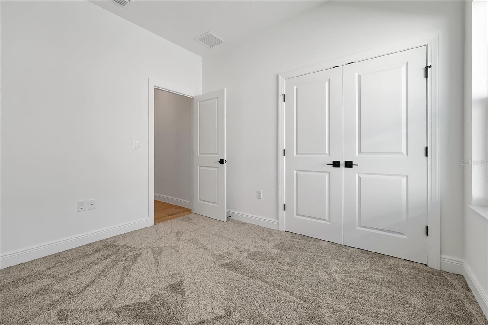 5745 Wallis Ln Property Photo 33