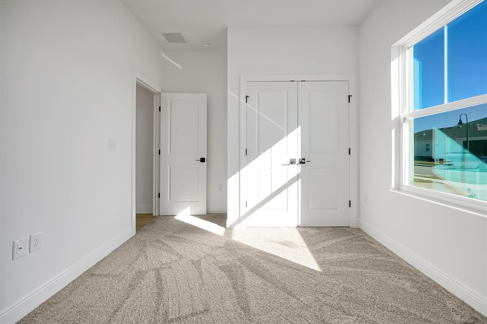 5745 Wallis Ln Property Photo 36