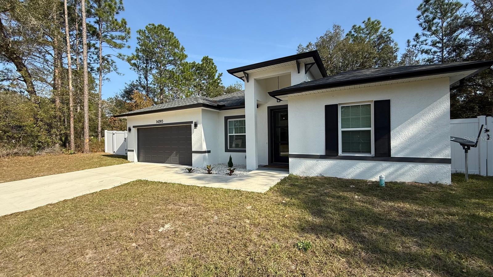 14393 Sw 79th Ter Property Photo 3