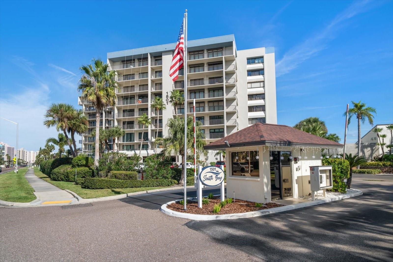 1501 Gulf Blvd #604 Property Photo 1