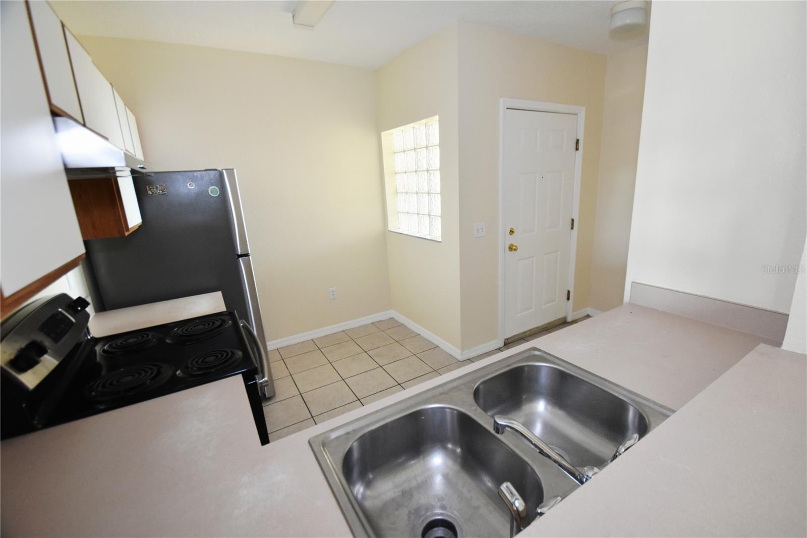 9612 Seadale Ct #201 Property Photo 9
