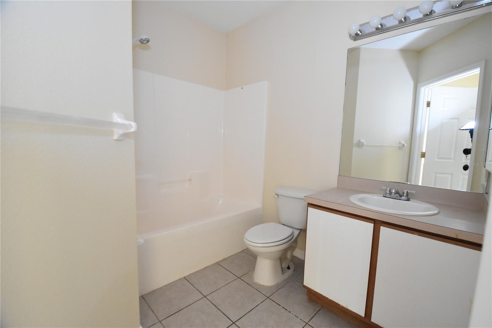 9612 Seadale Ct #201 Property Photo 24