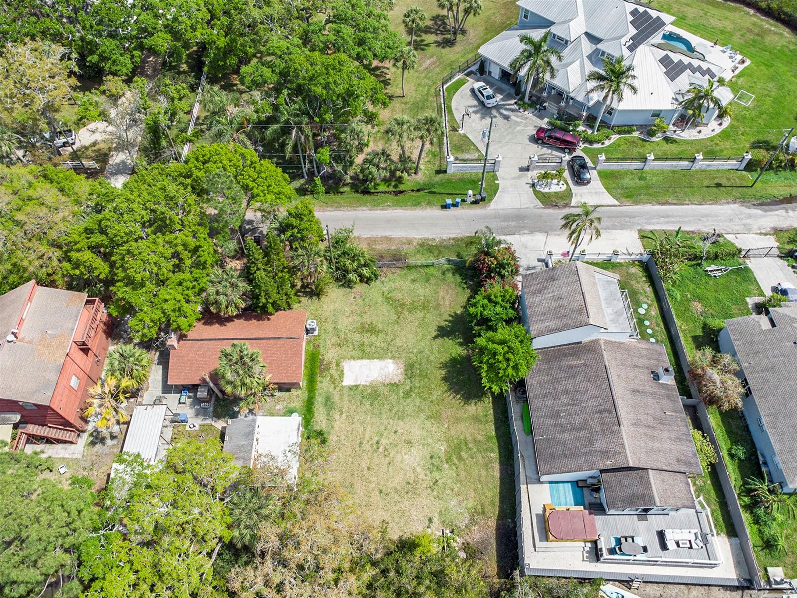 7406 Bay Dr Property Photo 6