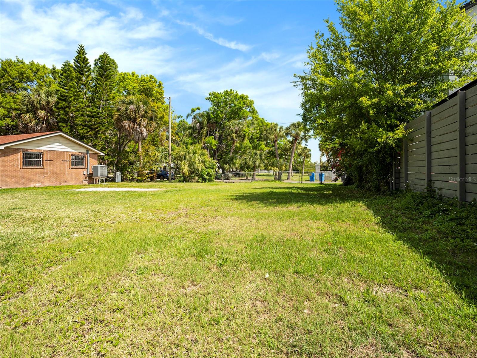 7406 Bay Dr Property Photo 12