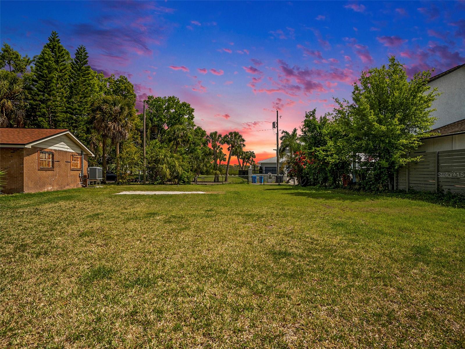 7406 Bay Dr Property Photo 21