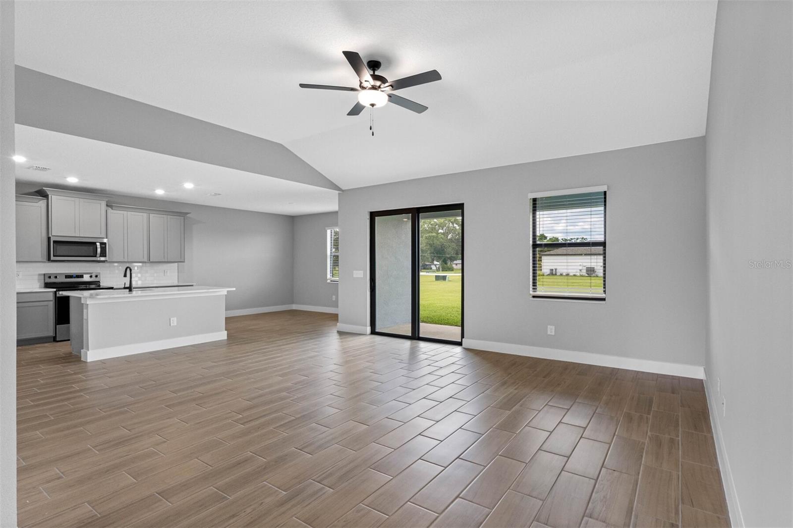 13521 Walden Sheffield Rd Property Photo 2