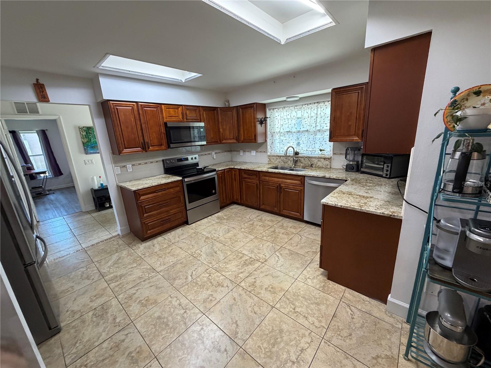 17512 Brandywine Dr Property Photo 9