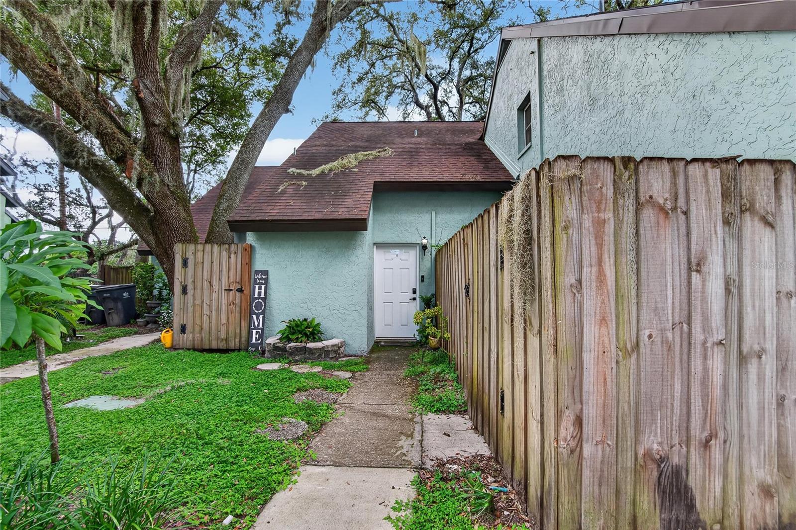 5601 Ashley Oaks Dr #6 Property Photo 1