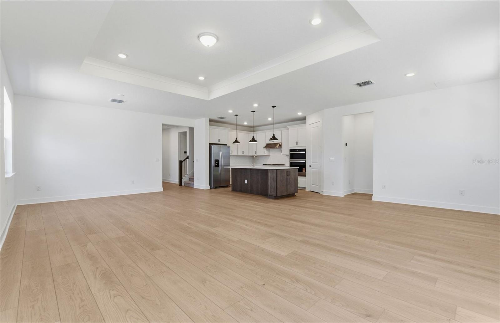 1662 Shields Pt Property Photo 6
