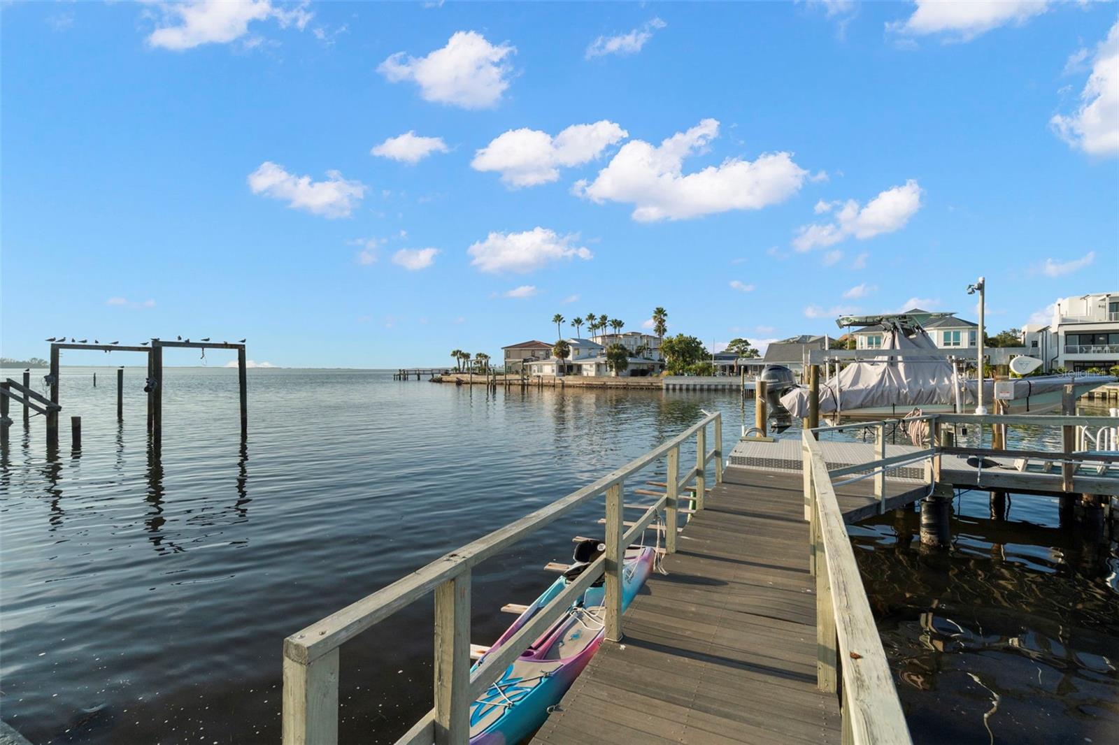 2288 Edythe Dr Property Photo 40