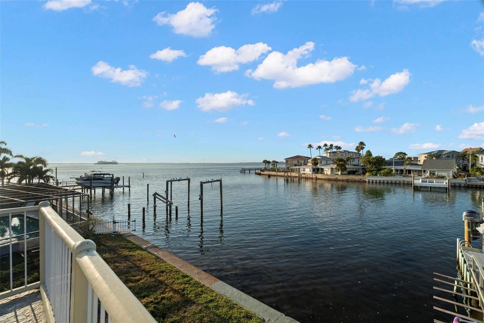 2288 Edythe Dr Property Photo 46