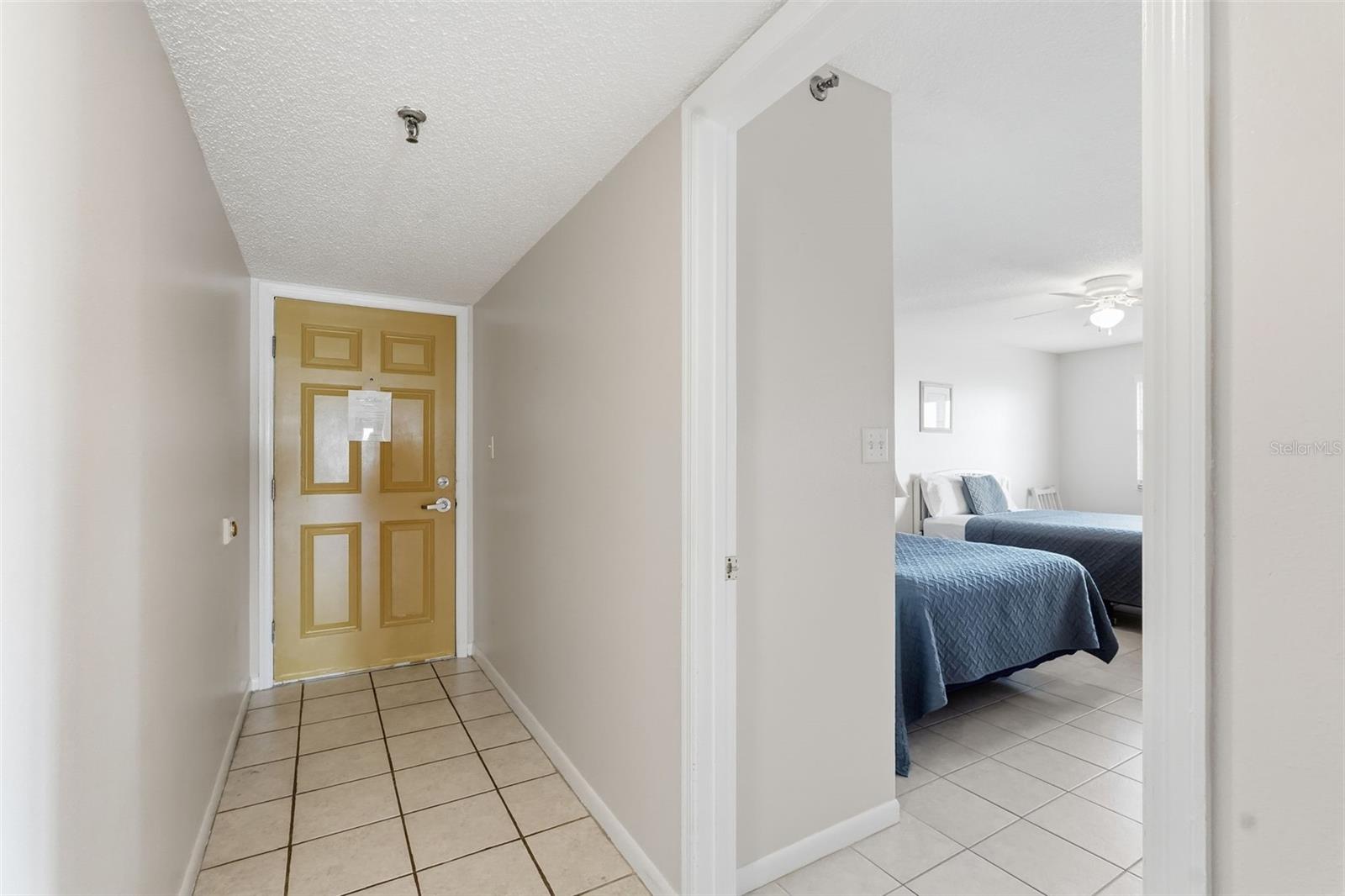 17450 Gulf Blvd #104 Property Photo 12