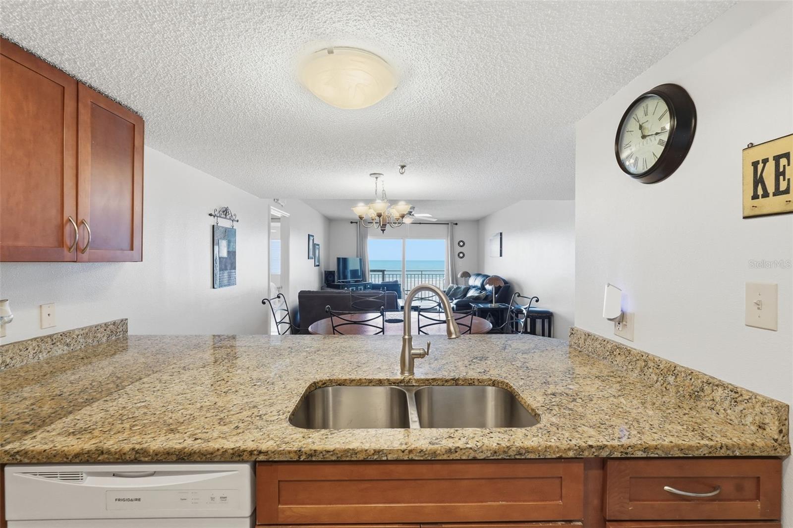 17450 Gulf Blvd #104 Property Photo 20