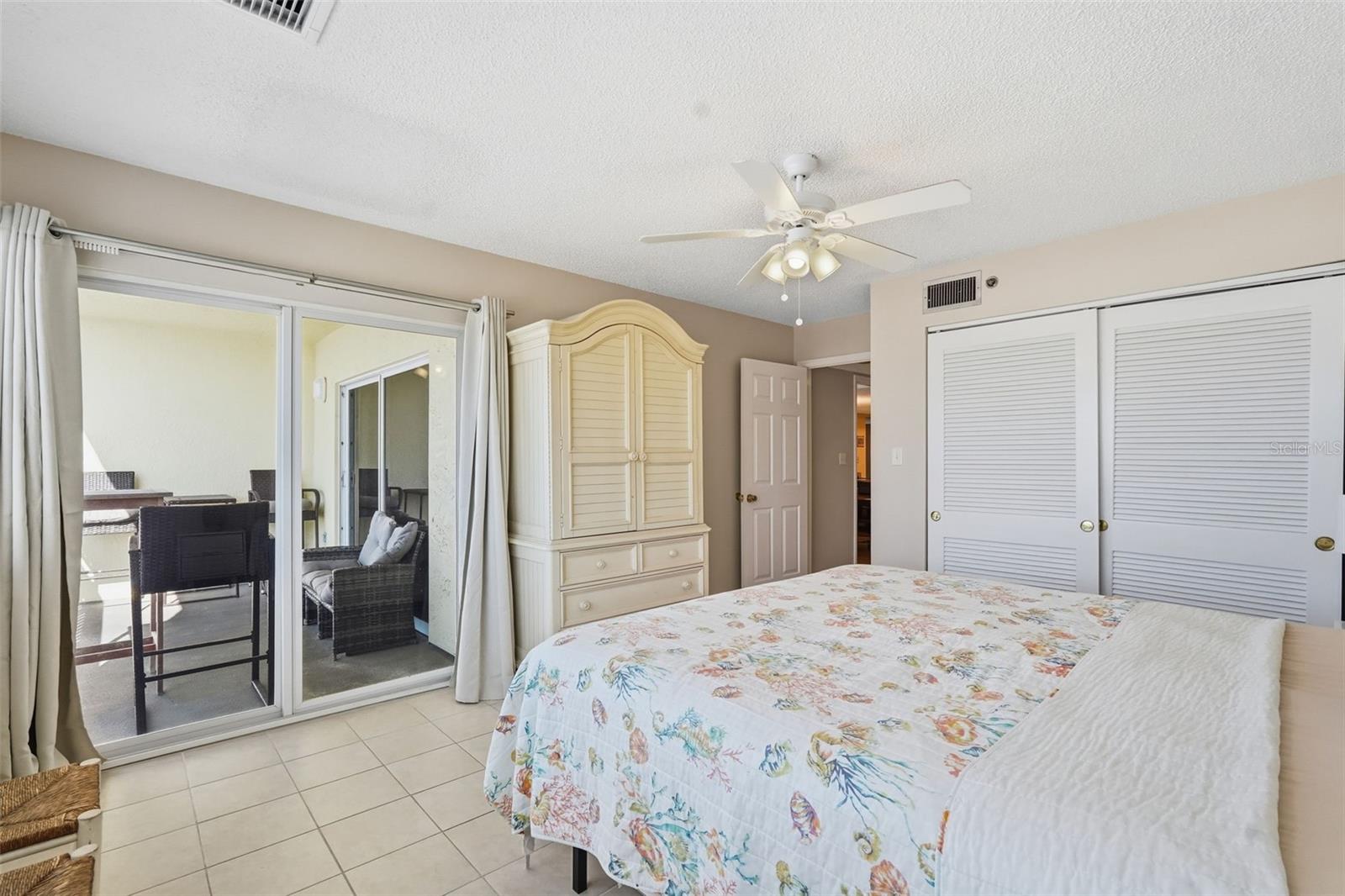 17450 Gulf Blvd #104 Property Photo 25