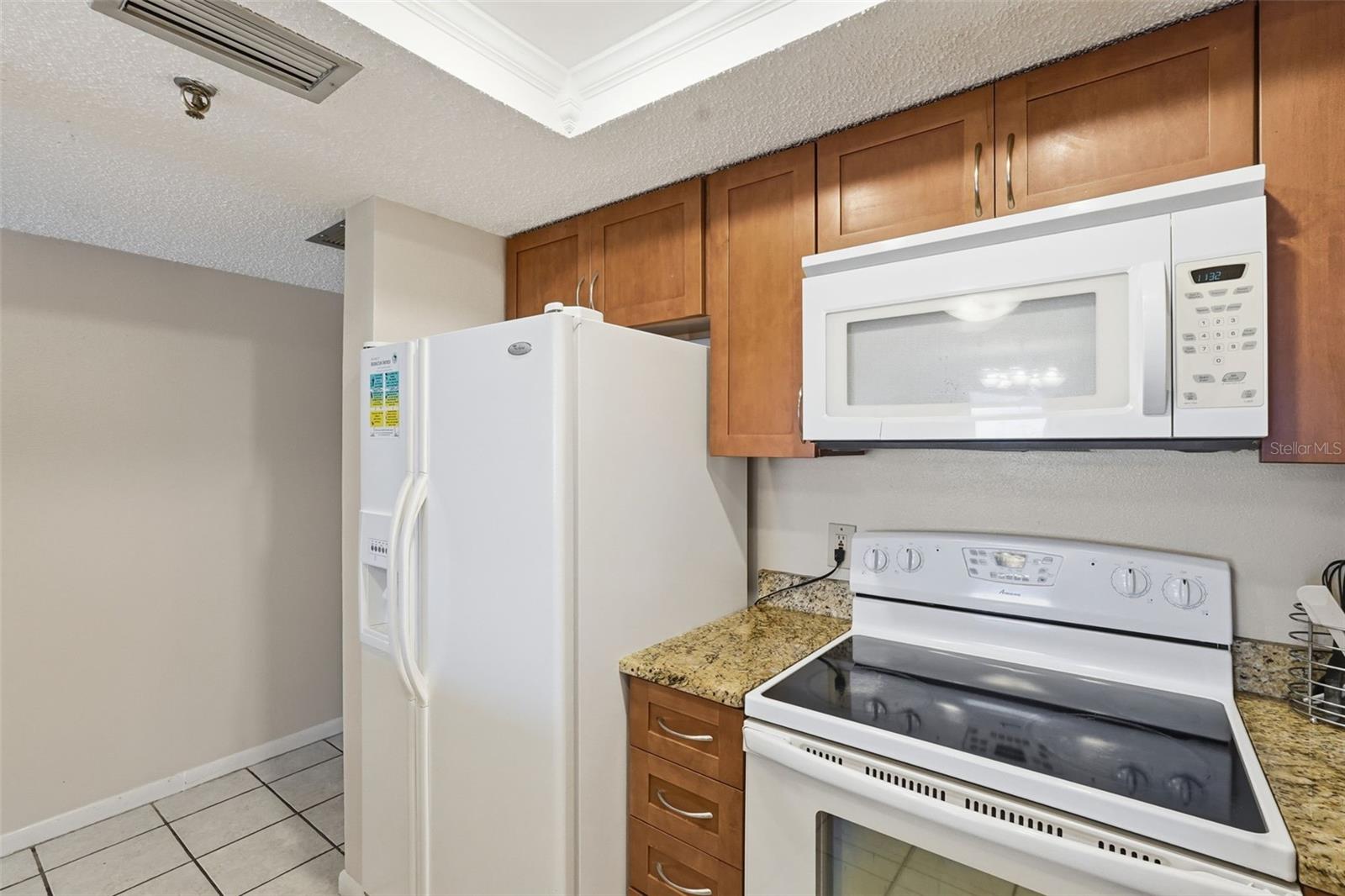 17450 Gulf Blvd #104 Property Photo 32