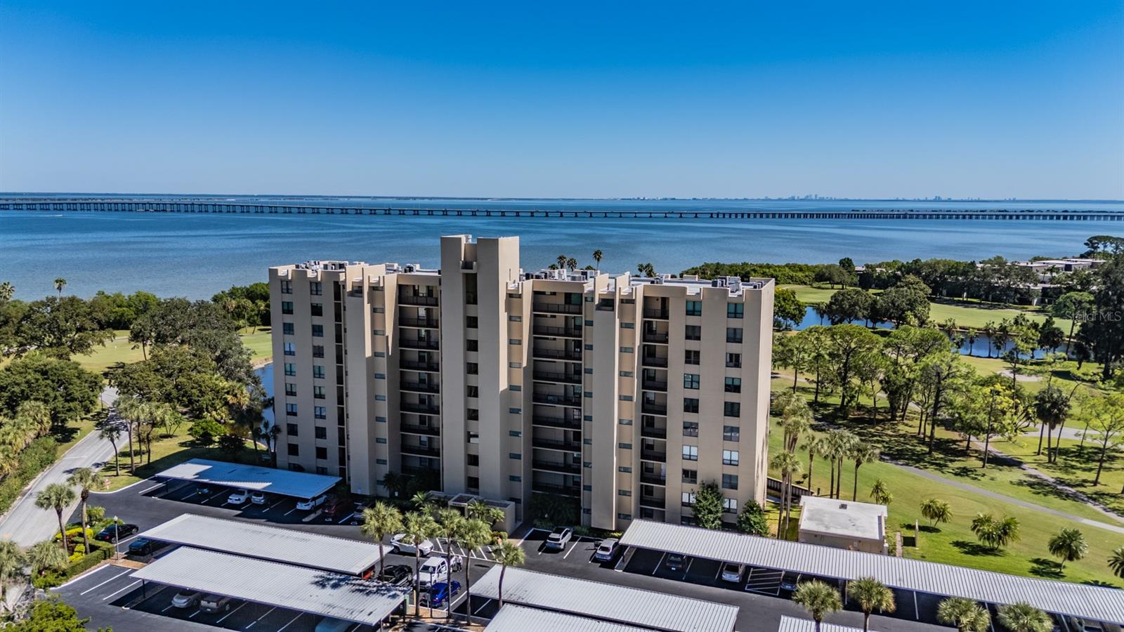 2620 Cove Cay Dr #601 Property Photo 32