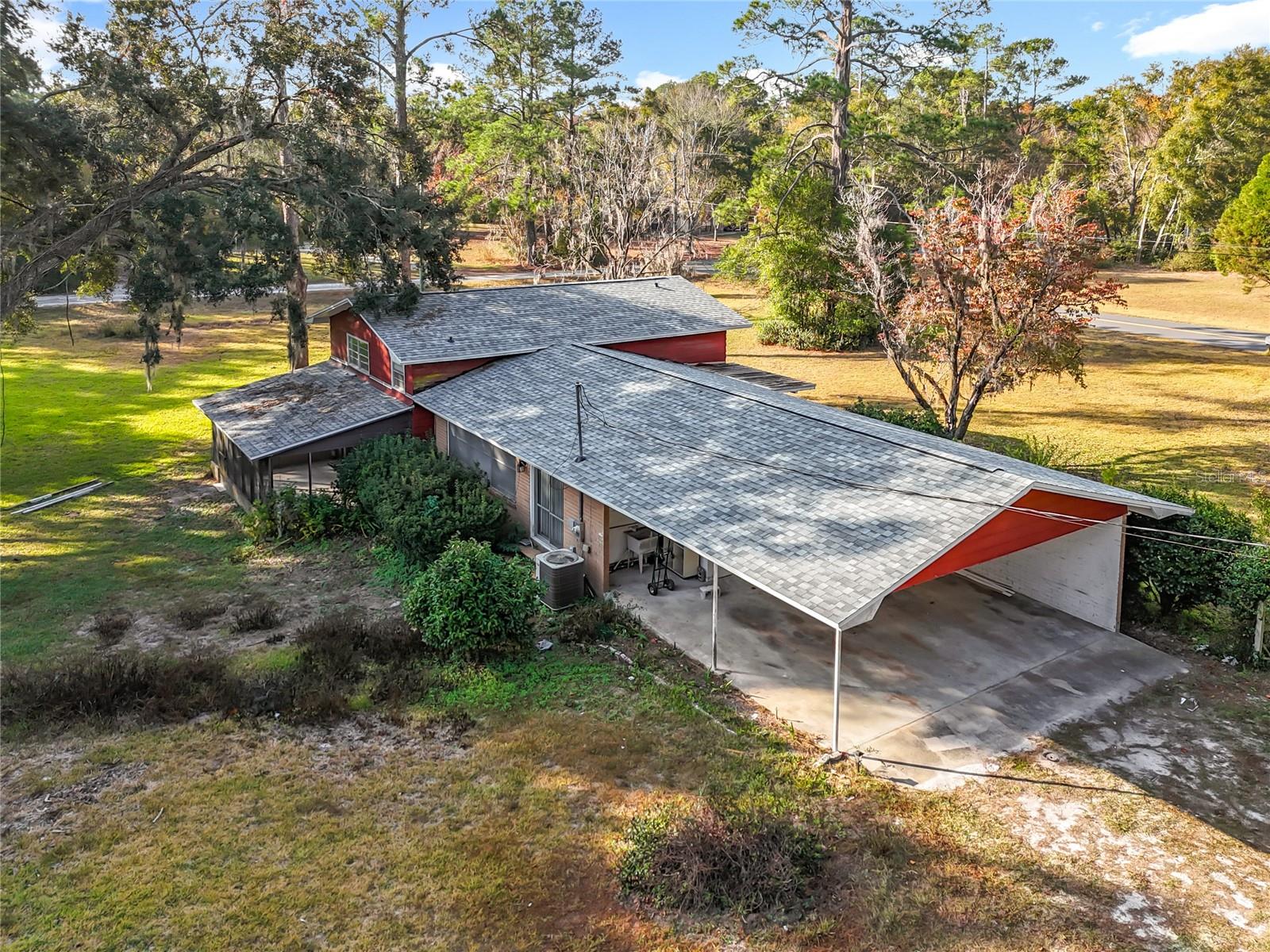 281 Sw Marks Dr Property Photo 11