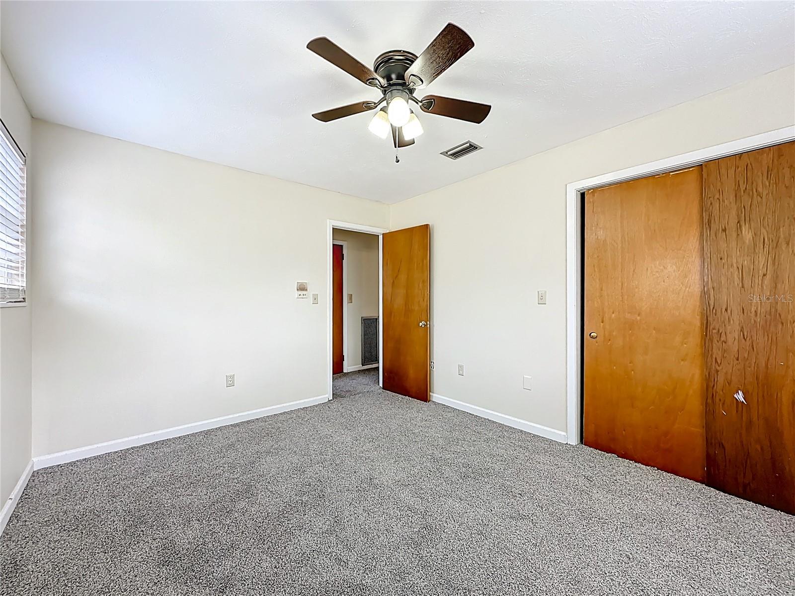 281 Sw Marks Dr Property Photo 29