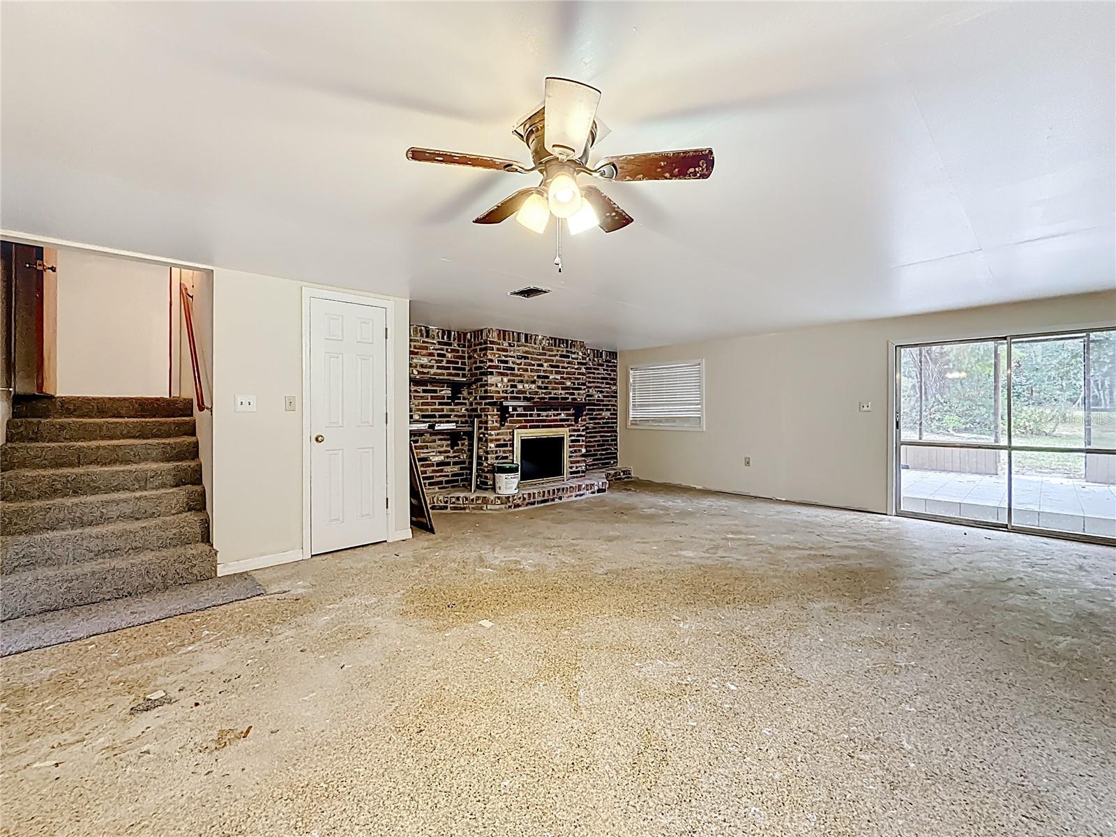 281 Sw Marks Dr Property Photo 38