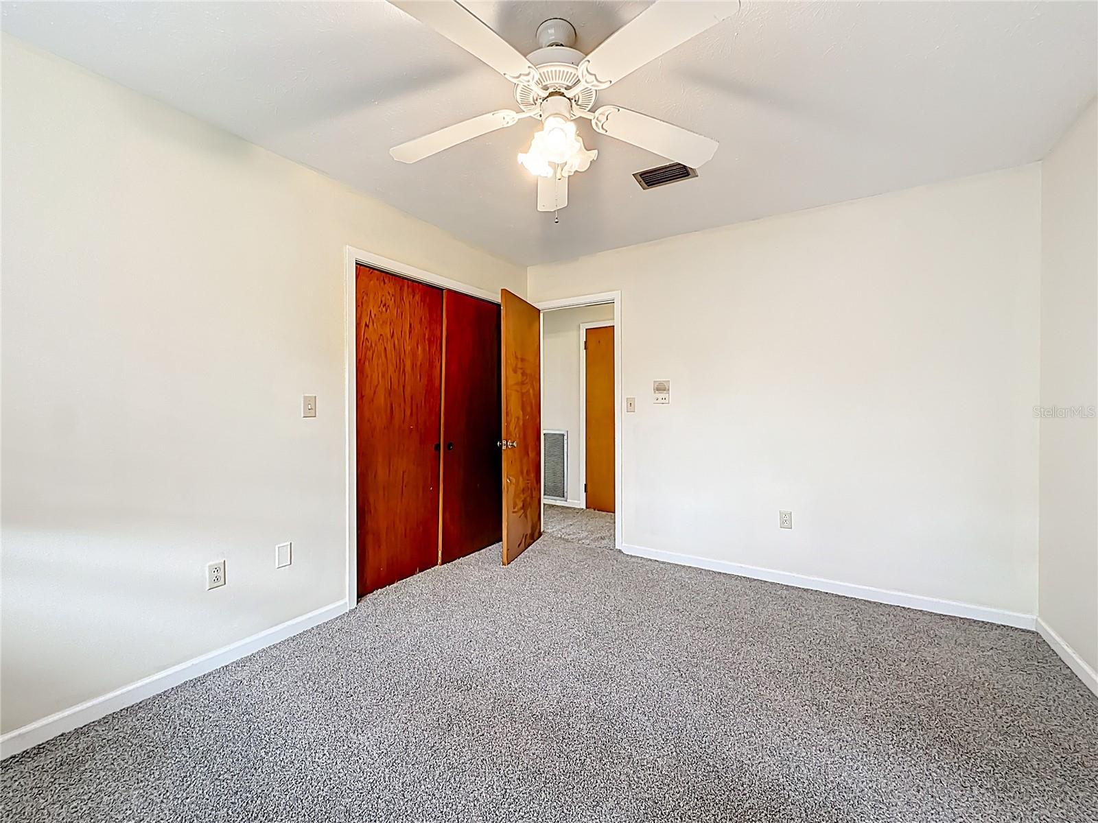 281 Sw Marks Dr Property Photo 40