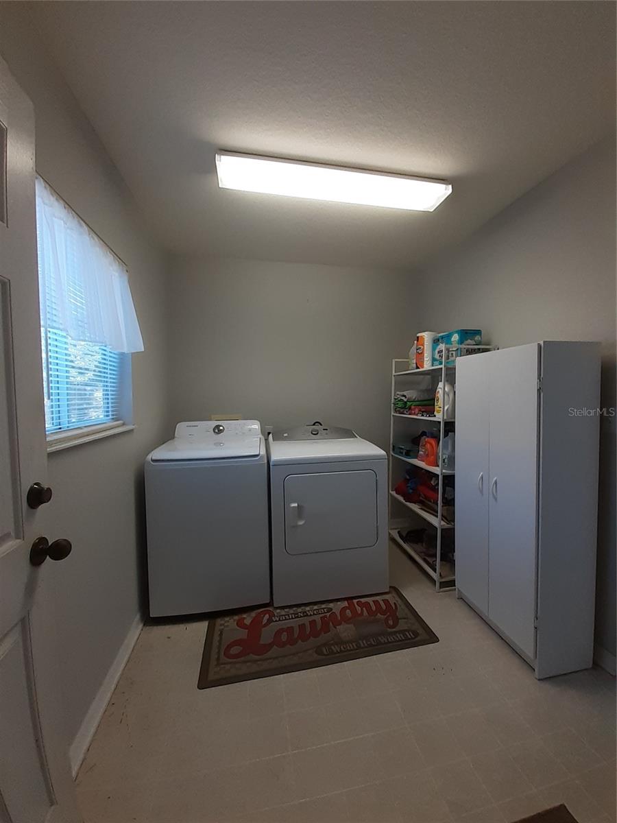 11655 Sw 140th Ln Property Photo 25