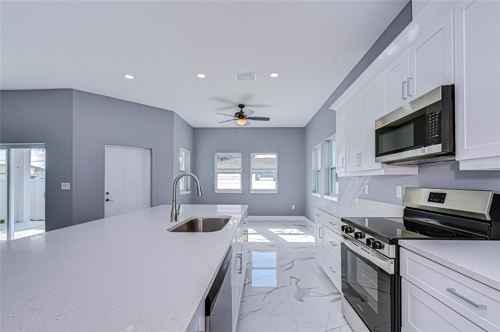 5312 76th Ave N Property Photo 17