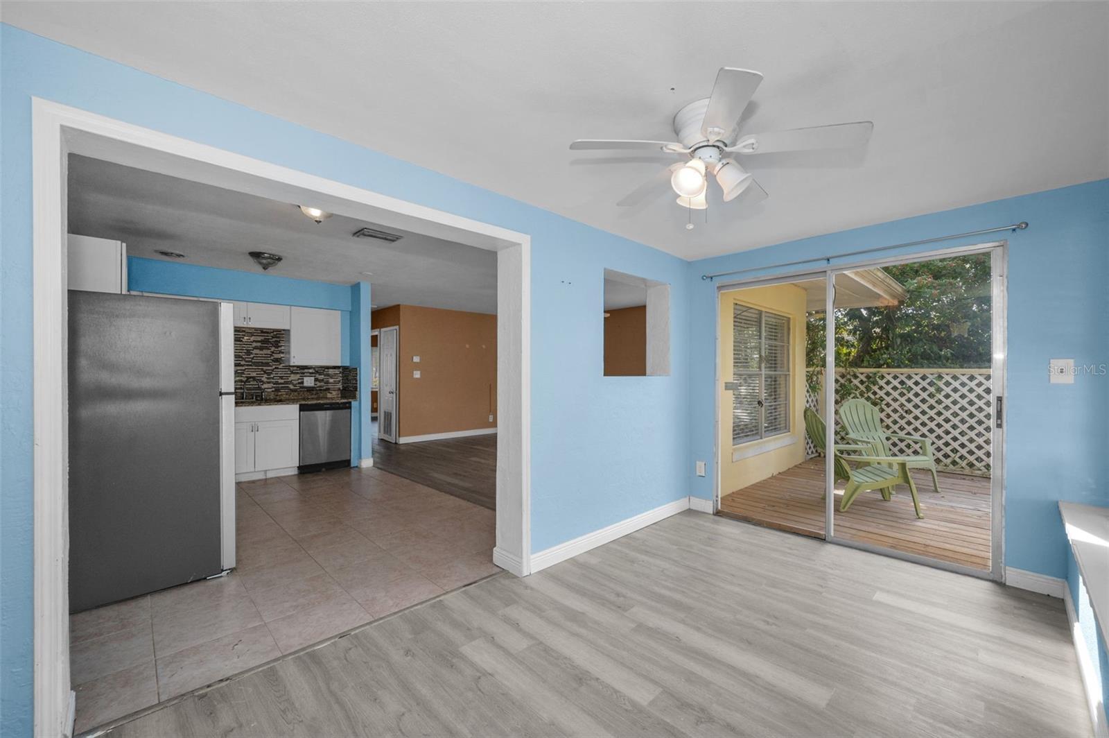 2476 Coronado Way Property Photo 13
