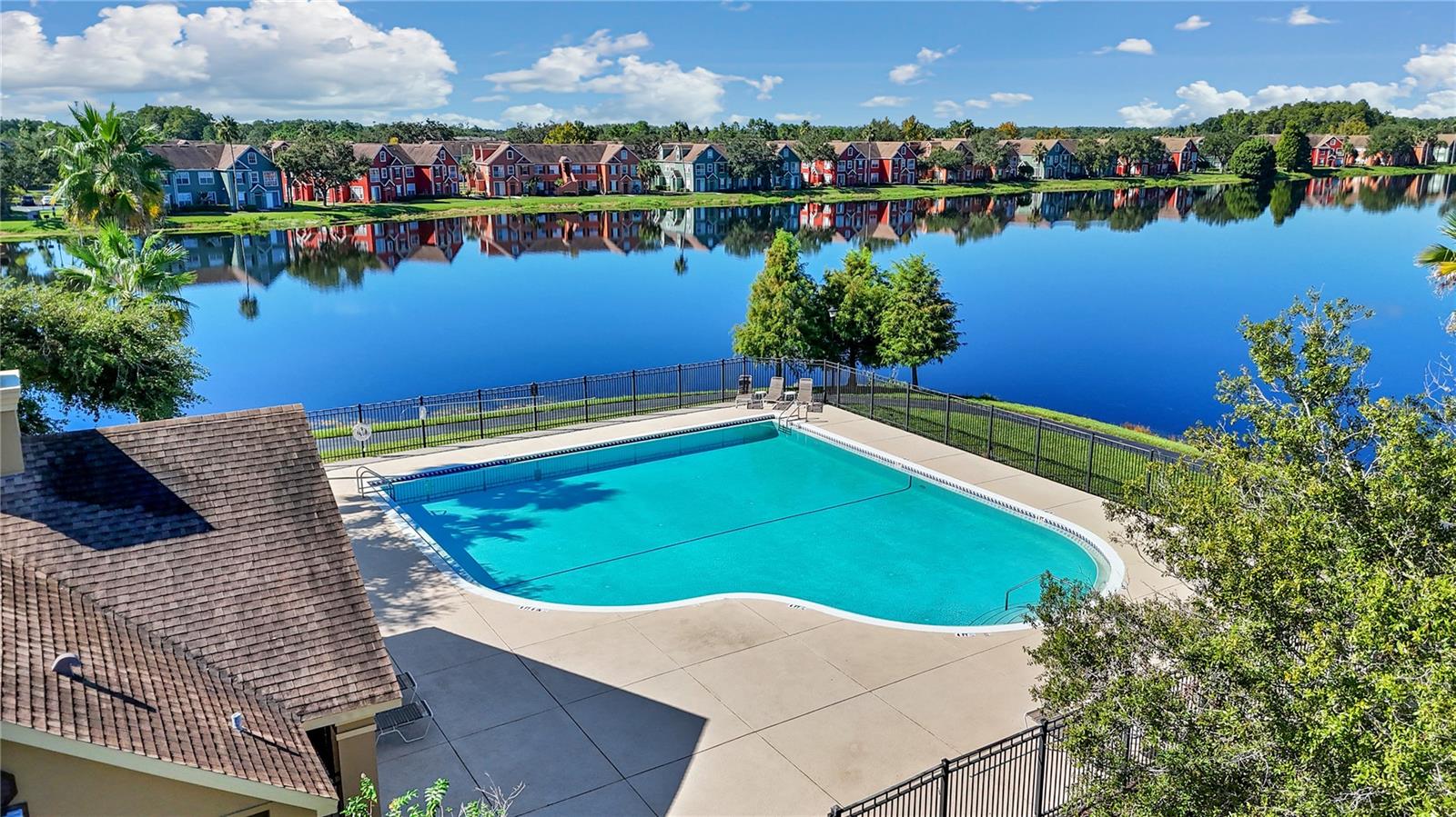 9834 Lake Chase Island Way #9834 Property Photo 15