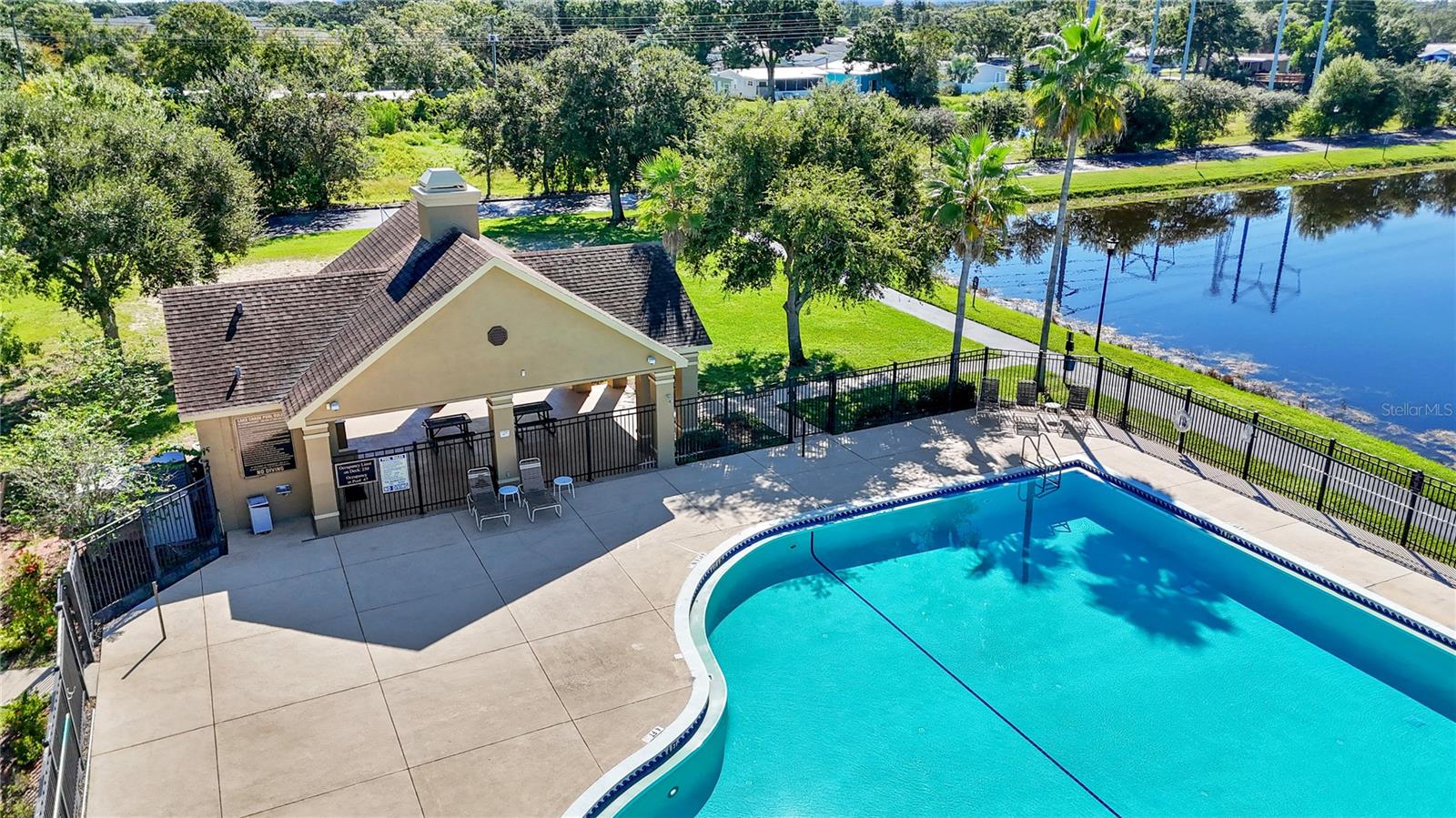9834 Lake Chase Island Way #9834 Property Photo 16