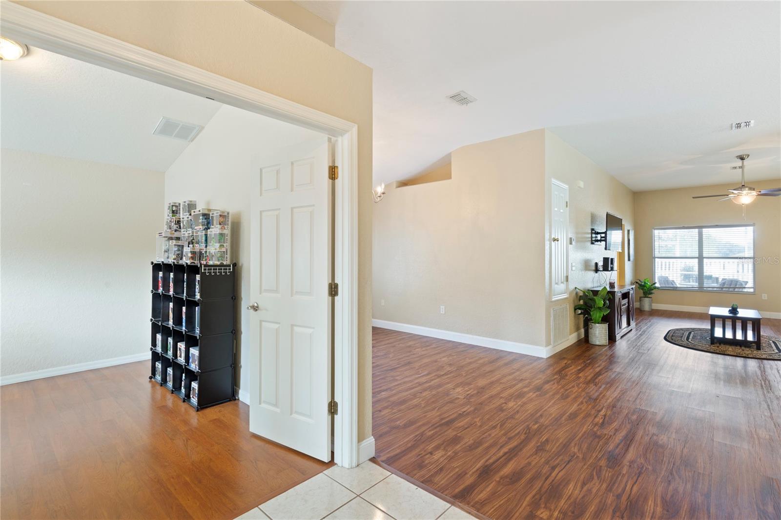 7220 Sherman Hills Blvd Property Photo 6