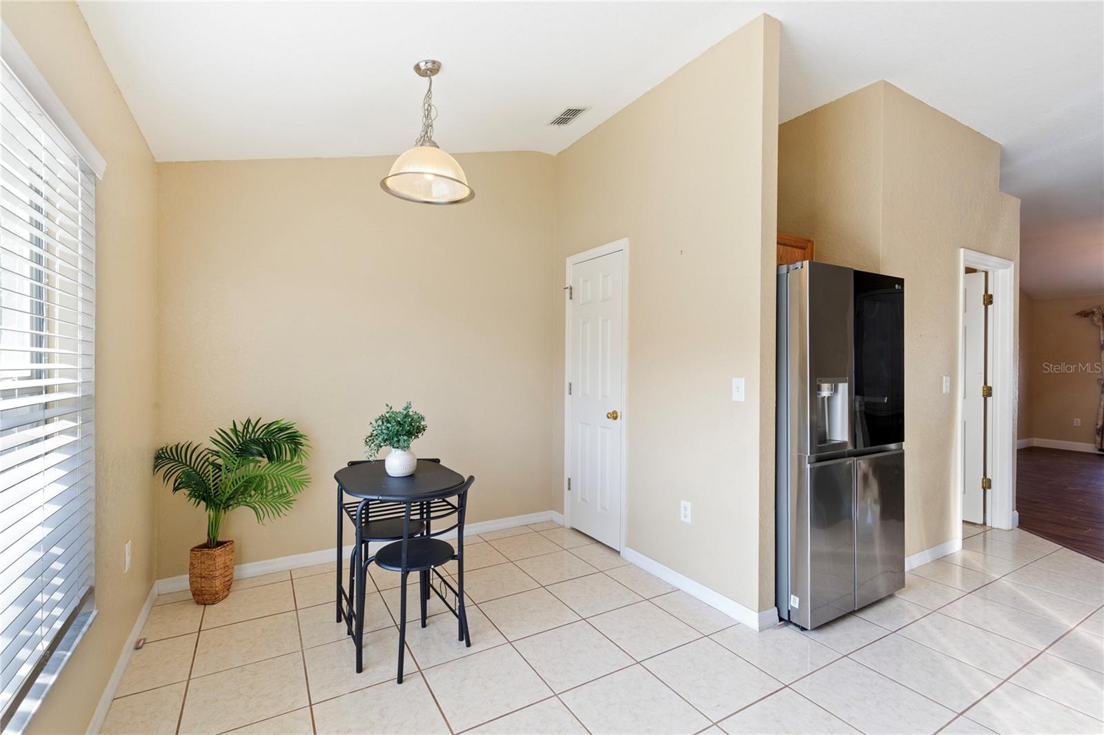 7220 Sherman Hills Blvd Property Photo 11
